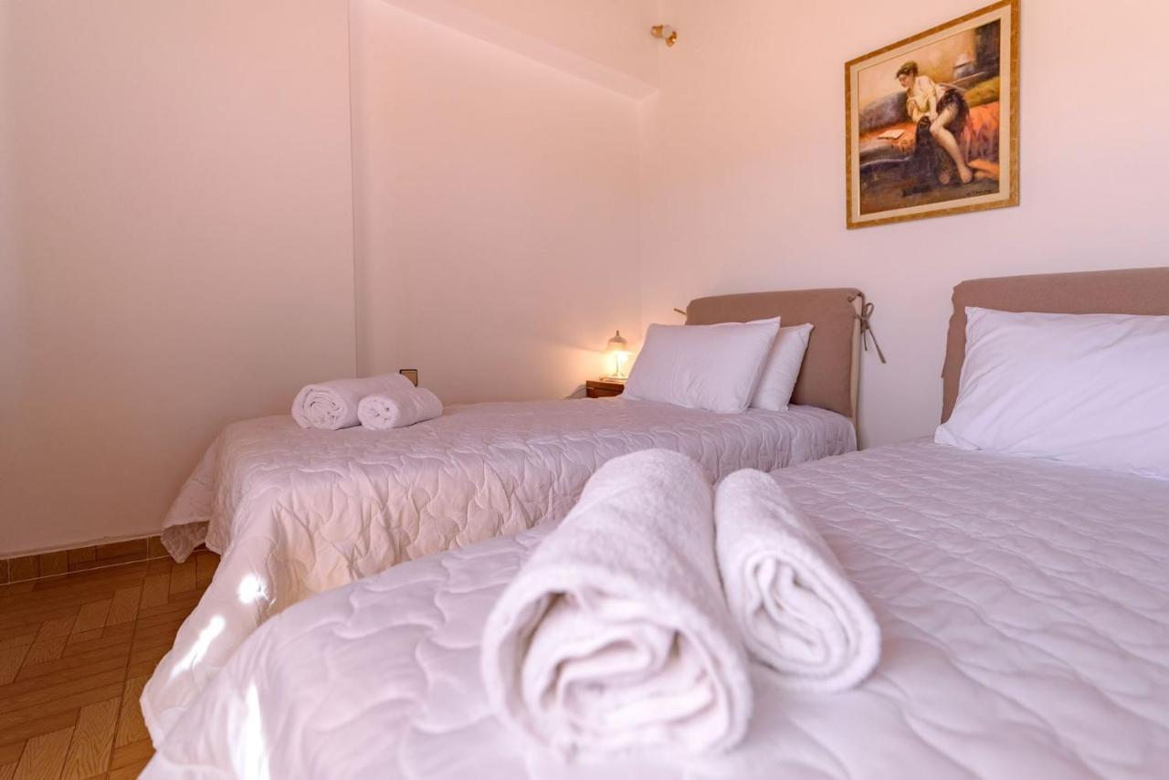 Exclusive Crete Villa Villa Alexia 4 Bedrooms Large Lawned Gardens Chania Máleme Kültér fotó